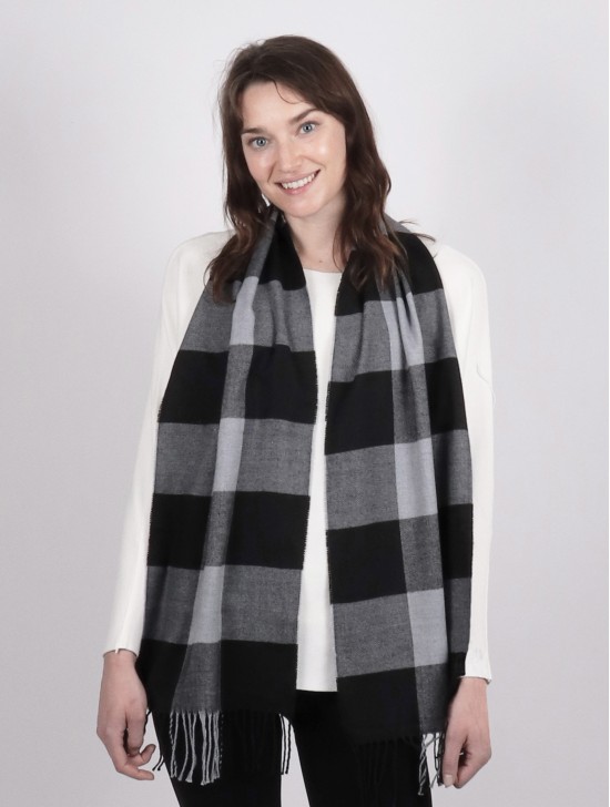 Fashion Plaid Premium Scarf